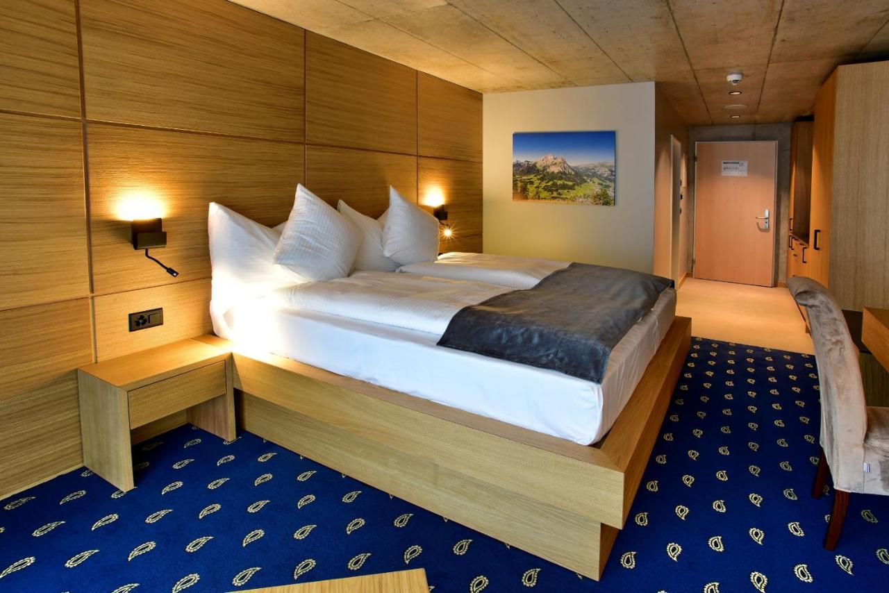 City Hotel Glarnerland Näfels المظهر الخارجي الصورة